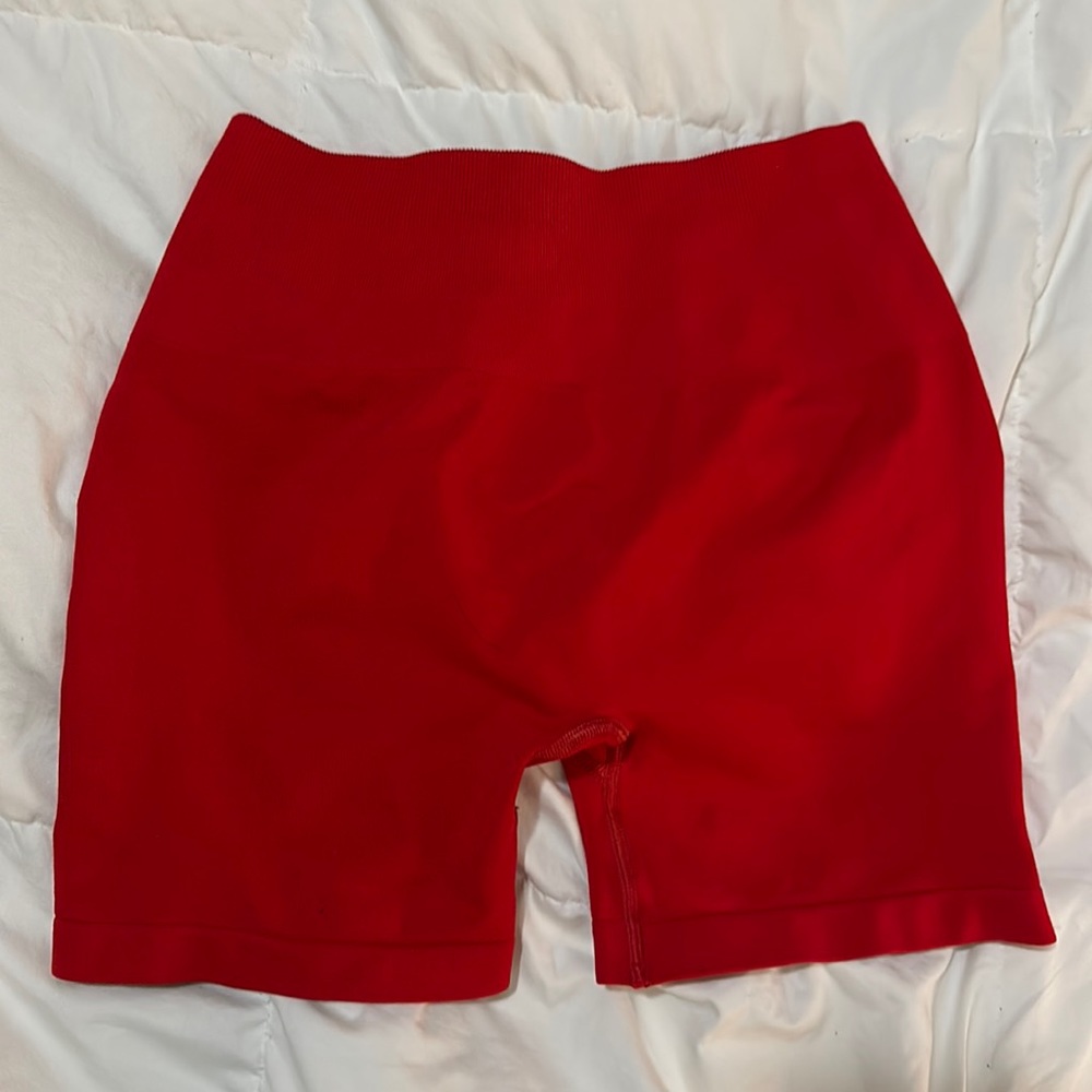 Alphalete Amplify Shorts